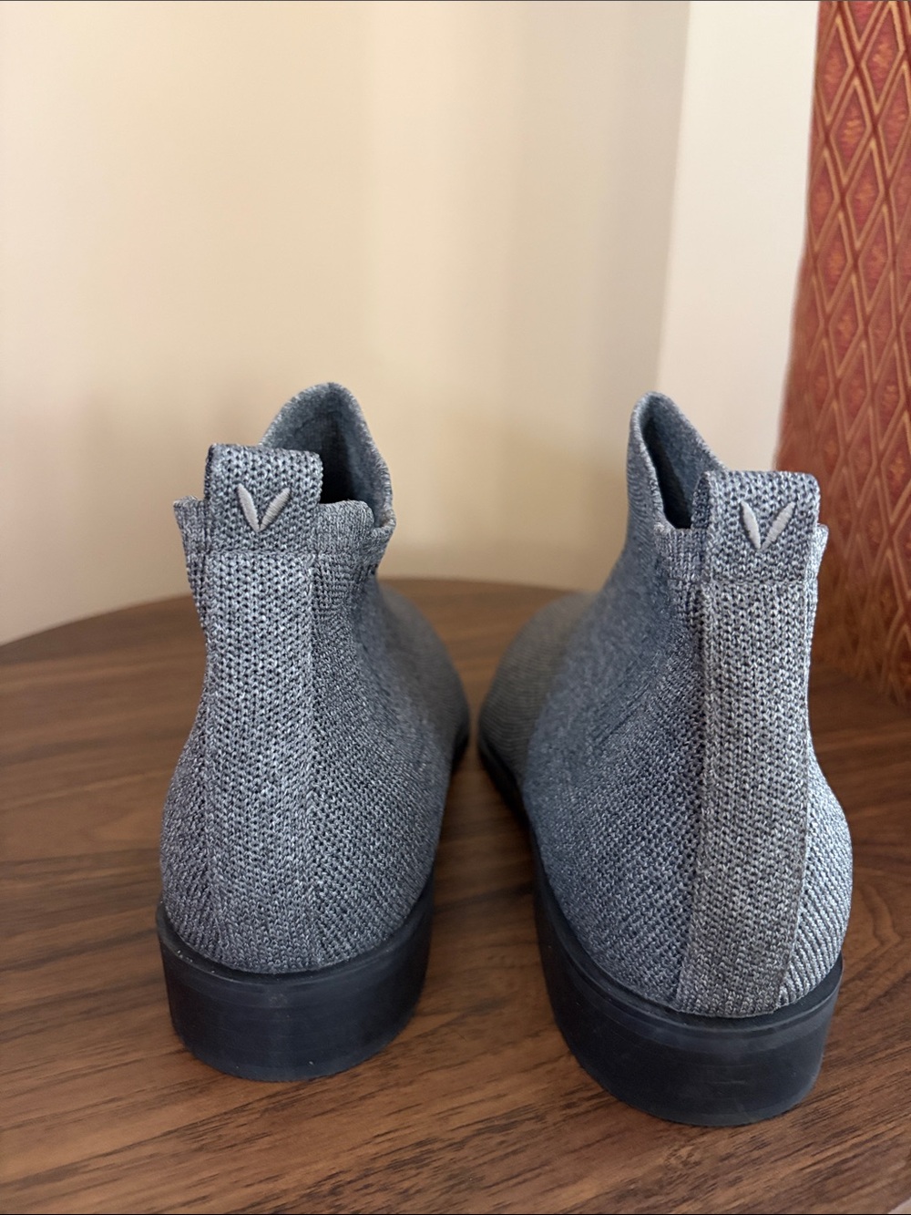Vivaia Knit Ryan slip on Chelsea Ankle Booties in Gray, sz 42 - Picture 2 of 8